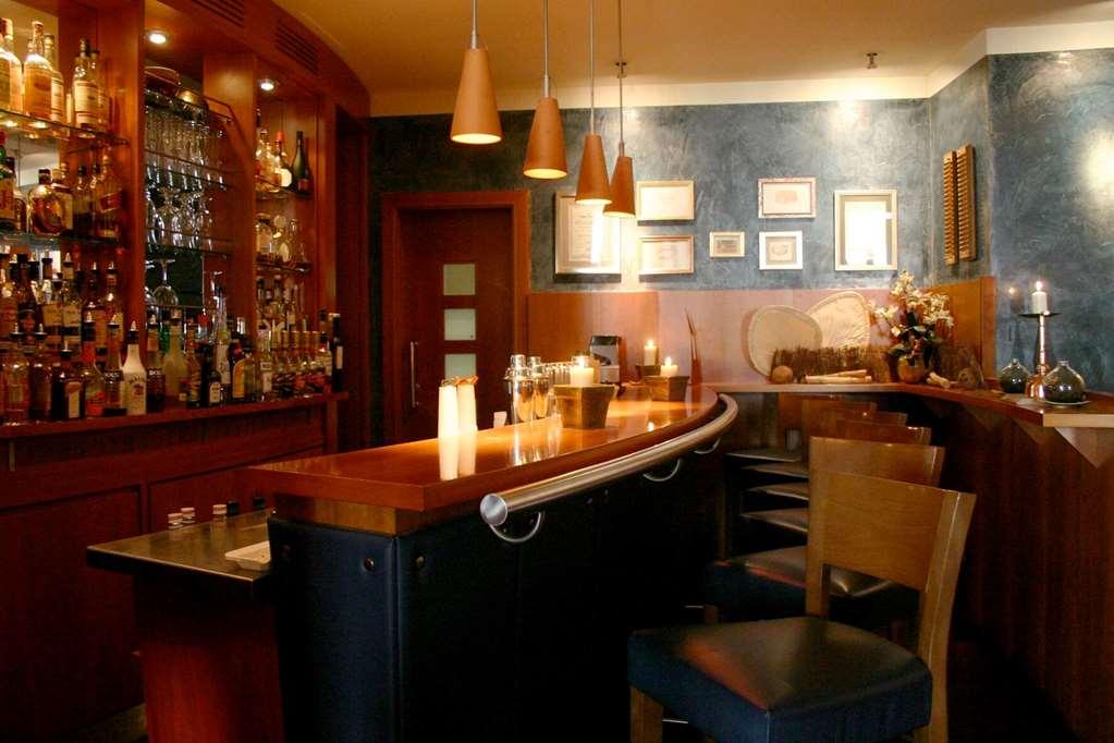 Hotel Vienna House By Wyndham Sonne Rostock Restaurant photo